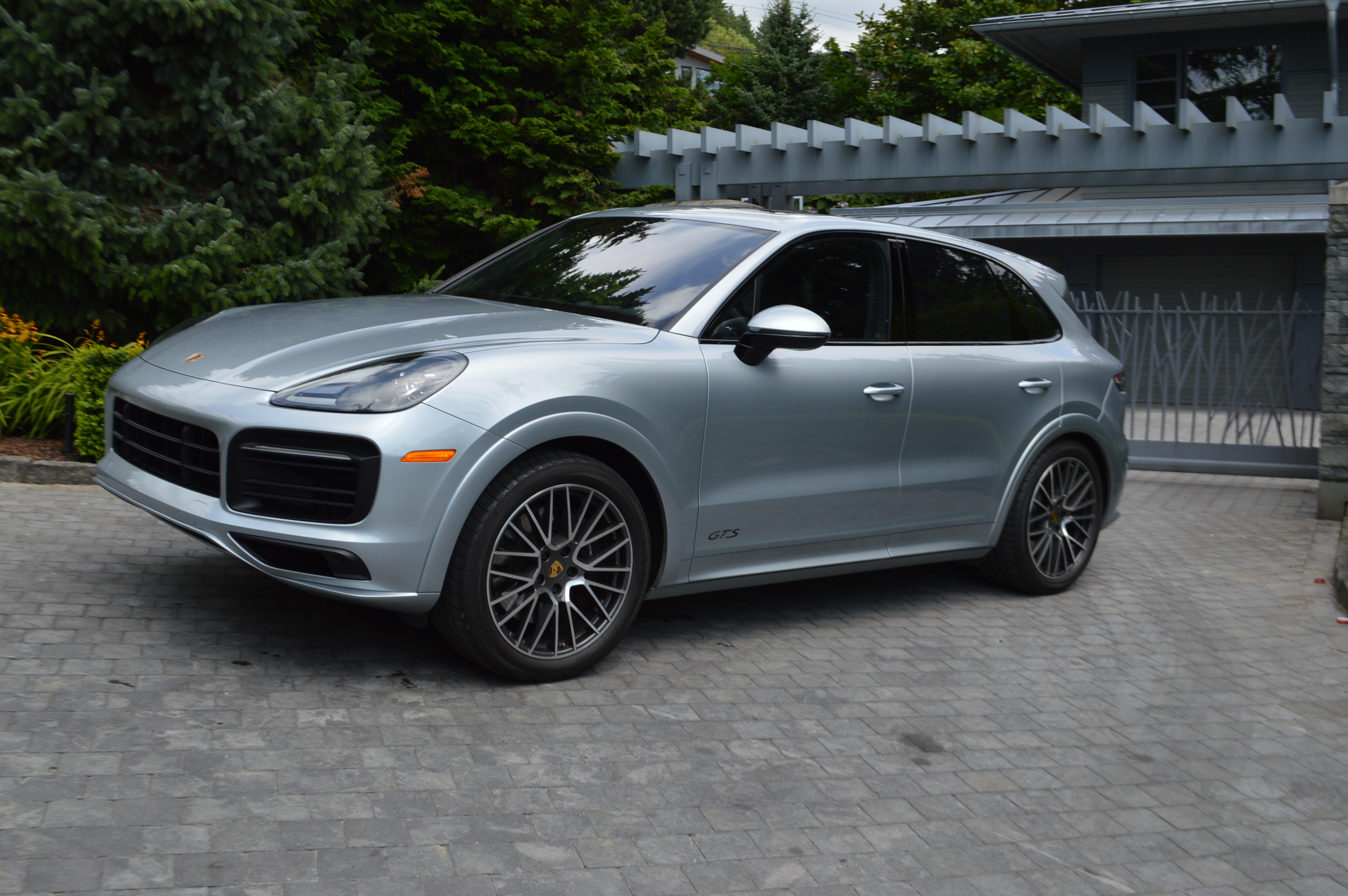 2023 Porsche Cayenne GTS AWD